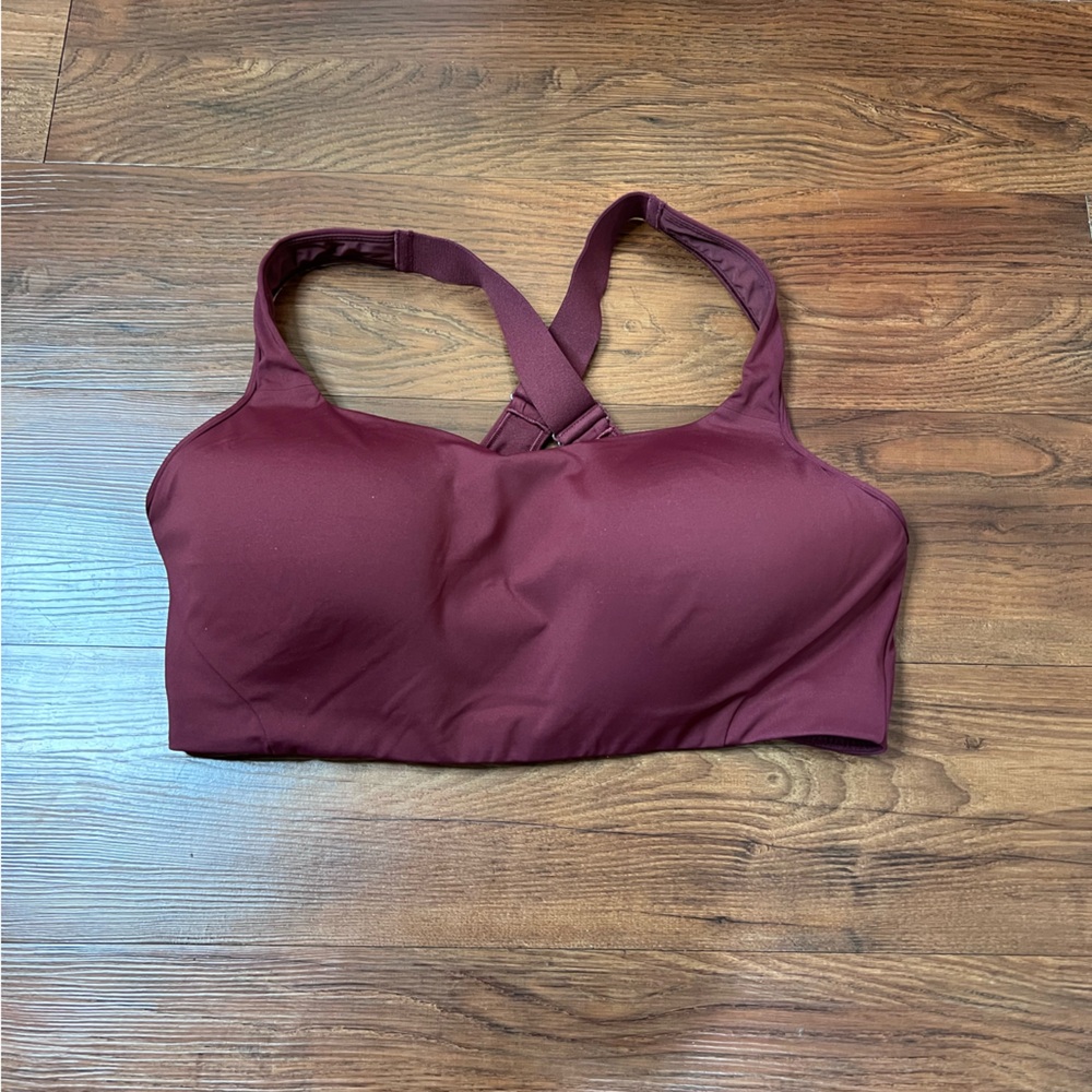 Lululemon All Powered Up Bra Medium Support Red Merlot sports bra size 38DDD